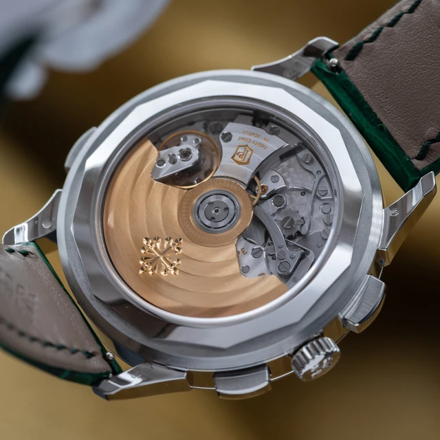 Patek Philippe Complications 5930P-001 - Image 4