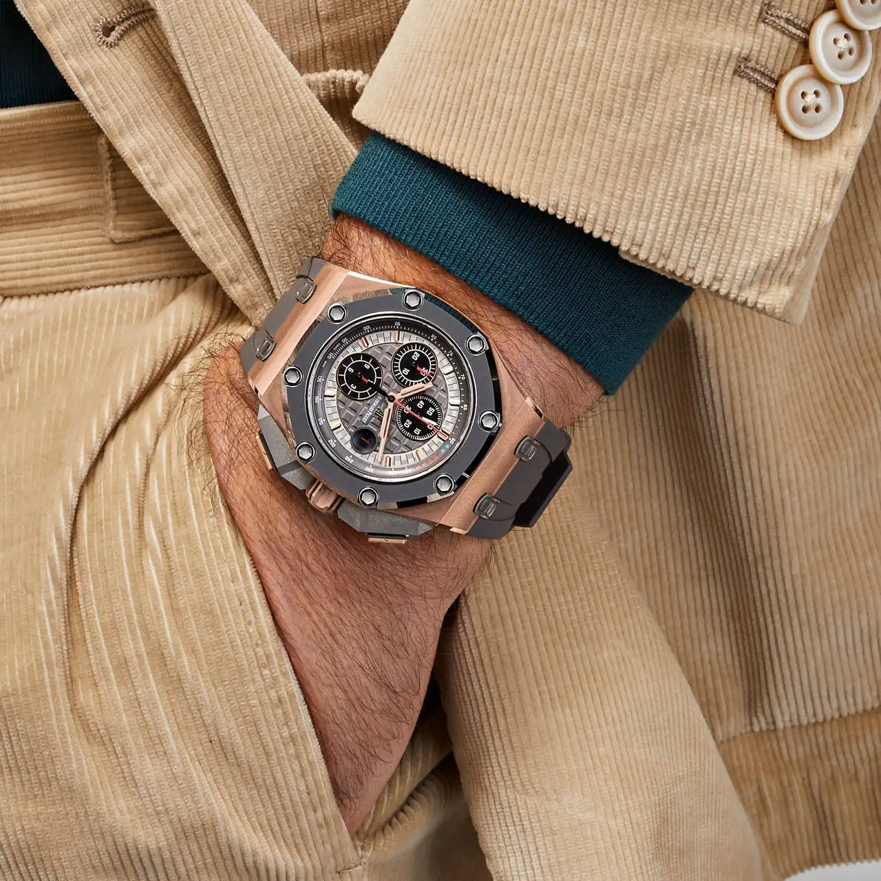 Audemars Piguet Royal Oak Offshore 26568OM.OO.A004CA.01 - Image 2